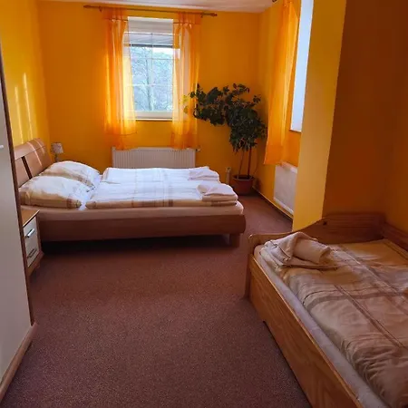 U Zlate Lipy 3* Noviny pod Ralskem